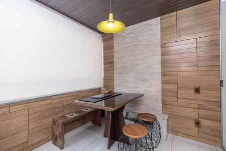 Apartamento à venda com 75m², 3 quartos e 2 vagas Apartamento à venda com 75m², 3 quartos e 2 vagasVaranda