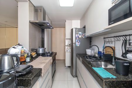 Apartamento à venda com 75m², 3 quartos e 2 vagas Apartamento à venda com 75m², 3 quartos e 2 vagasCozinha