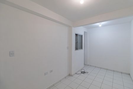 Casa para alugar com 114m², 2 quartos e 2 vagas Casa para alugar com 114m², 2 quartos e 2 vagasQuarto 2
