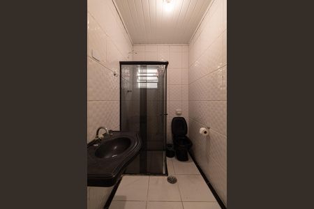 Casa para alugar com 114m², 2 quartos e 2 vagas Casa para alugar com 114m², 2 quartos e 2 vagasBanheiro