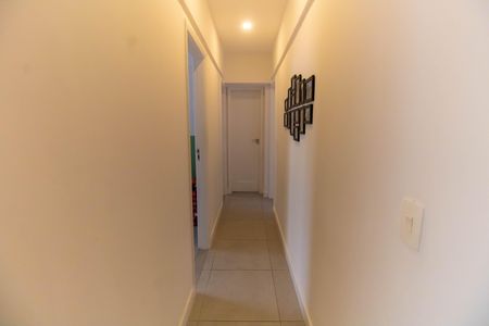 Apartamento à venda com 100m², 3 quartos e sem vagaCorredor 