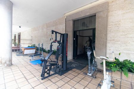 Apartamento à venda com 100m², 3 quartos e sem vagaÁrea comum