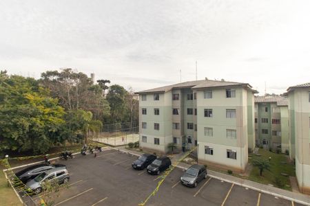 Apartamento à venda com 45m², 2 quartos e 1 vaga Apartamento à venda com 45m², 2 quartos e 1 vagaVista da Cozinha e Área de Serviço