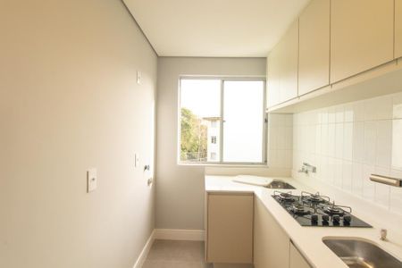 Apartamento à venda com 45m², 2 quartos e 1 vaga Apartamento à venda com 45m², 2 quartos e 1 vagaCozinha e Área de Serviço