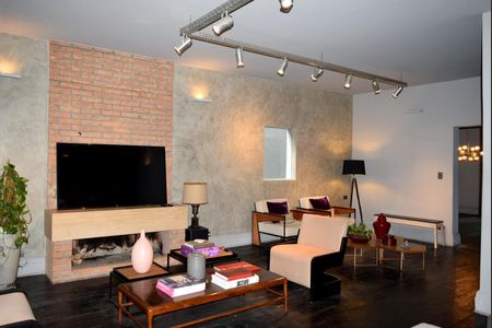 Sala de estar de casa à venda com 4 quartos, 312m² em Jardim Europa, São Paulo