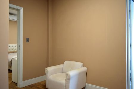 Casa à venda com 312m², 4 quartos e 3 vagasSuíte