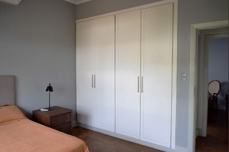 Casa à venda com 312m², 4 quartos e 3 vagasQuarto 2