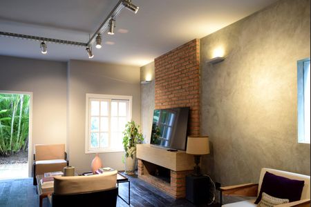 Sala de estar de casa à venda com 4 quartos, 312m² em Jardim Europa, São Paulo