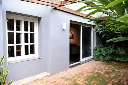 Entrada de casa à venda com 4 quartos, 312m² em Jardim Europa, São Paulo