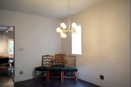Casa à venda com 312m², 4 quartos e 3 vagasSala de jantar