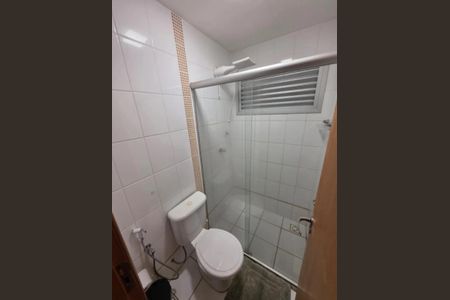 Banheiro de apartamento para alugar com 1 quarto, 49m² em Centro Histórico, Porto Alegre