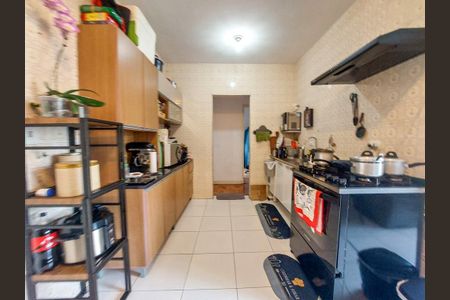 Apartamento à venda com 88m², 2 quartos e 1 vagaCozinha