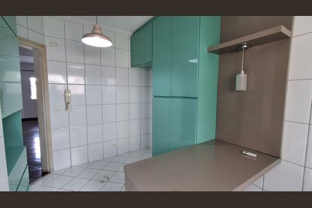 Casa para alugar com 180m², 3 quartos e 2 vagas Casa para alugar com 180m², 3 quartos e 2 vagasCozinha
