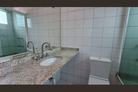 Casa para alugar com 180m², 3 quartos e 2 vagas Casa para alugar com 180m², 3 quartos e 2 vagasBanheiro Suíte