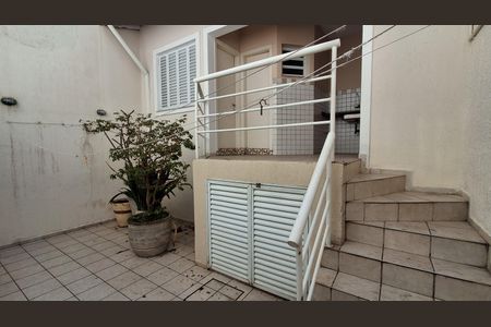 Casa para alugar com 180m², 3 quartos e 2 vagas Casa para alugar com 180m², 3 quartos e 2 vagasEdicula