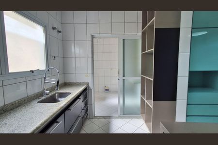 Casa para alugar com 180m², 3 quartos e 2 vagas Casa para alugar com 180m², 3 quartos e 2 vagasCozinha