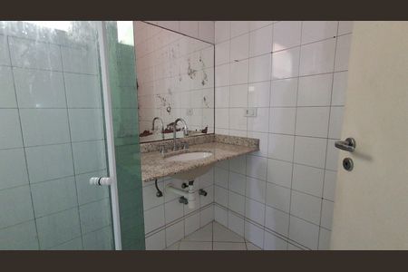 Casa para alugar com 180m², 3 quartos e 2 vagas Casa para alugar com 180m², 3 quartos e 2 vagasBanheiro Social