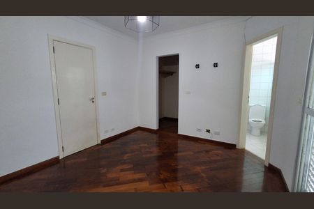Casa para alugar com 180m², 3 quartos e 2 vagas Casa para alugar com 180m², 3 quartos e 2 vagasSuíte