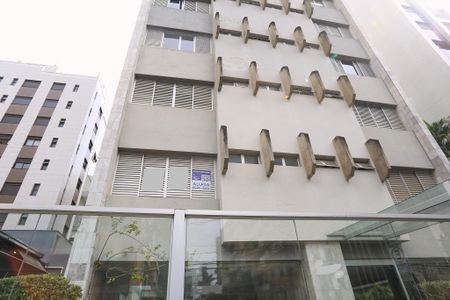 Apartamento para alugar com 70m², 2 quartos e 1 vaga Apartamento para alugar com 70m², 2 quartos e 1 vagaFachada com Plaquinha