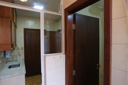 Apartamento para alugar com 70m², 2 quartos e 1 vaga Apartamento para alugar com 70m², 2 quartos e 1 vagaÁrea de Serviço