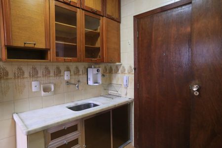 Apartamento para alugar com 70m², 2 quartos e 1 vaga Apartamento para alugar com 70m², 2 quartos e 1 vagaCozinha