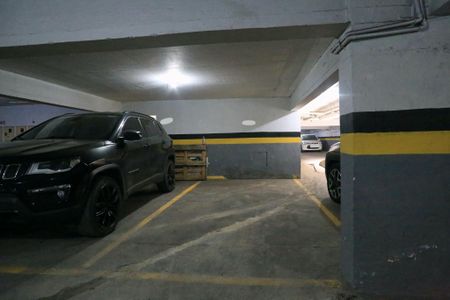 Apartamento para alugar com 70m², 2 quartos e 1 vaga Apartamento para alugar com 70m², 2 quartos e 1 vagaGaragem