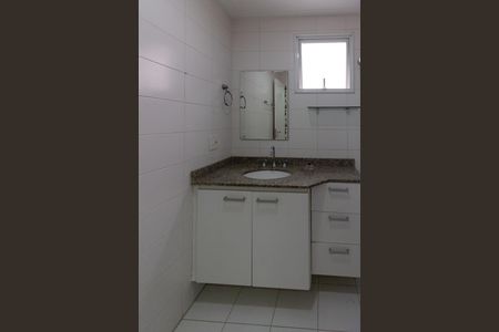 Apartamento à venda com 86m², 2 quartos e 2 vagasBanheiro da Suíte 1