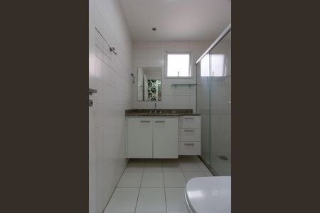 Apartamento à venda com 86m², 2 quartos e 2 vagasBanheiro da Suíte 1