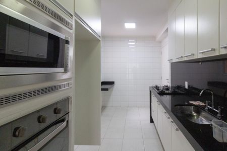 Apartamento à venda com 86m², 2 quartos e 2 vagasCozinha