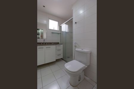 Apartamento à venda com 86m², 2 quartos e 2 vagasBanheiro da Suíte 1