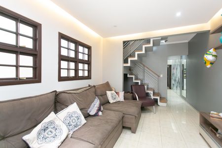 Casa de condomínio à venda com 200m², 3 quartos e 2 vagas Casa de condomínio à venda com 200m², 3 quartos e 2 vagasSala