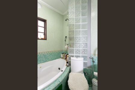 Casa de condomínio à venda com 200m², 3 quartos e 2 vagas Casa de condomínio à venda com 200m², 3 quartos e 2 vagasBanheiro 1