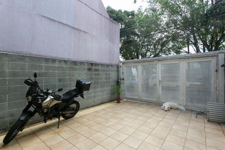 Casa de condomínio à venda com 200m², 3 quartos e 2 vagas Casa de condomínio à venda com 200m², 3 quartos e 2 vagasGaragem