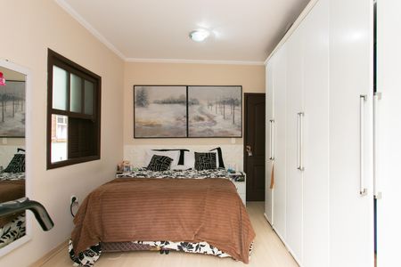 Casa de condomínio à venda com 200m², 3 quartos e 2 vagas Casa de condomínio à venda com 200m², 3 quartos e 2 vagasQuarto 1