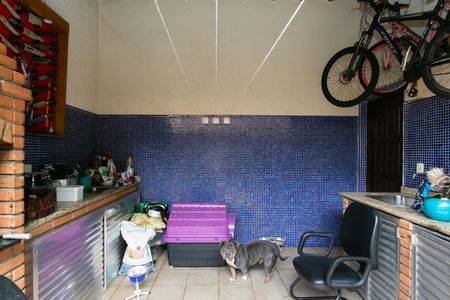Casa de condomínio à venda com 200m², 3 quartos e 2 vagas Casa de condomínio à venda com 200m², 3 quartos e 2 vagasÁrea de Serviço