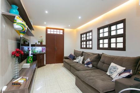 Casa de condomínio à venda com 200m², 3 quartos e 2 vagas Casa de condomínio à venda com 200m², 3 quartos e 2 vagasSala