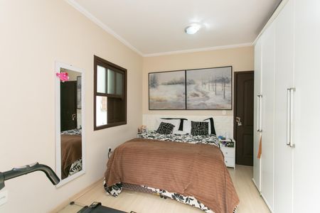 Casa de condomínio à venda com 200m², 3 quartos e 2 vagas Casa de condomínio à venda com 200m², 3 quartos e 2 vagasQuarto 1