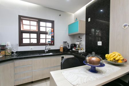 Casa de condomínio à venda com 200m², 3 quartos e 2 vagas Casa de condomínio à venda com 200m², 3 quartos e 2 vagasCozinha