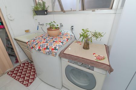 Apartamento à venda com 96m², 2 quartos e 1 vagaÁrea de Serviço
