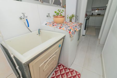 Apartamento à venda com 96m², 2 quartos e 1 vagaÁrea de Serviço