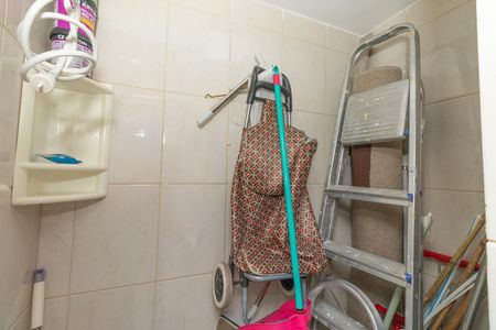Apartamento à venda com 96m², 2 quartos e 1 vagaBanheiro de Serviço