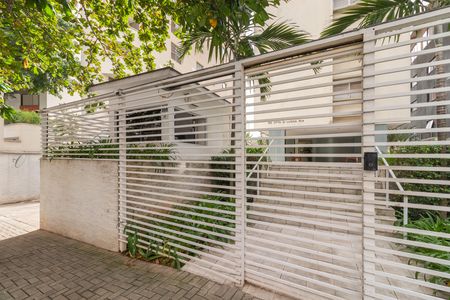 Apartamento à venda com 96m², 2 quartos e 1 vagaPortaria