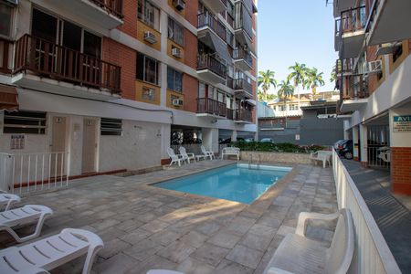 Apartamento para alugar com 45m², 2 quartos e 1 vaga Apartamento para alugar com 45m², 2 quartos e 1 vagaÁrea comum - Piscina