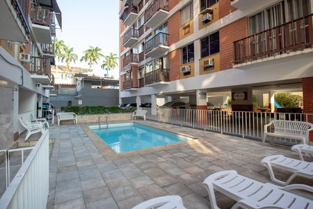 Apartamento para alugar com 45m², 2 quartos e 1 vaga Apartamento para alugar com 45m², 2 quartos e 1 vagaÁrea comum - Piscina