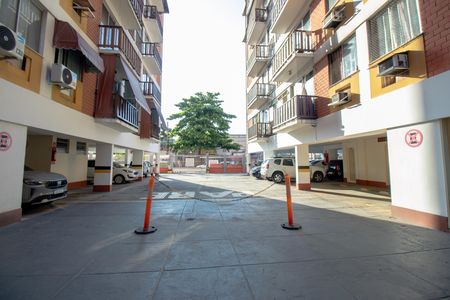 Apartamento para alugar com 45m², 2 quartos e 1 vaga Apartamento para alugar com 45m², 2 quartos e 1 vagaGaragem