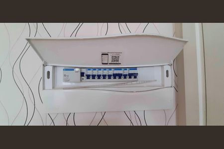 Apartamento à venda com 49m², 2 quartos e 1 vaga Apartamento à venda com 49m², 2 quartos e 1 vagaQuadro de Luz