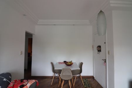 Apartamento à venda com 67m², 2 quartos e 1 vagaSala