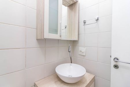 Apartamento à venda com 69m², 3 quartos e 2 vagasBanheiro da Suíte