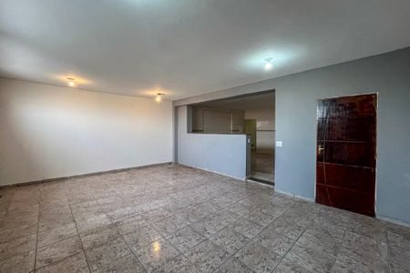 Casa 1 - Sala de casa para alugar com 4 quartos, 200m² em São João Climaco, São Paulo