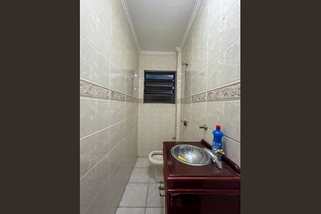 Casa para alugar com 200m², 4 quartos e 4 vagas Casa para alugar com 200m², 4 quartos e 4 vagasCasa 1 - Banheiro 1